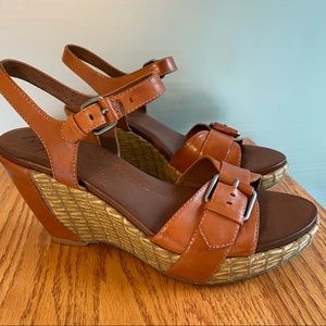 Naya McCloud Orange Leather Wedge Sandals 8N